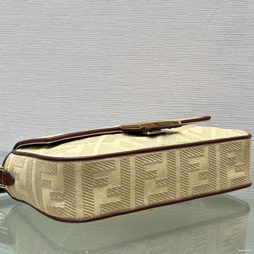 Bags EyeCatching Satchel 69728 Fendi 0712